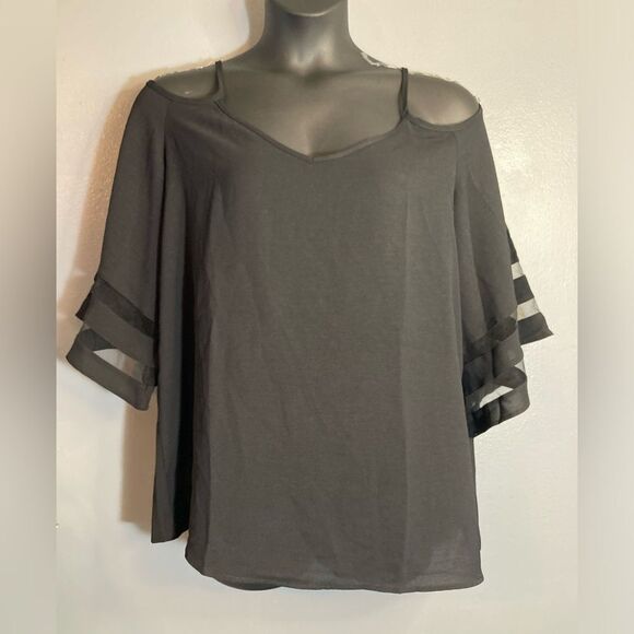 Tops - Black cold shoulder mesh sleeve blouse